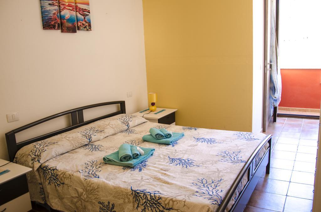 B&B Nonna Sini Castelsardo Bagian luar foto